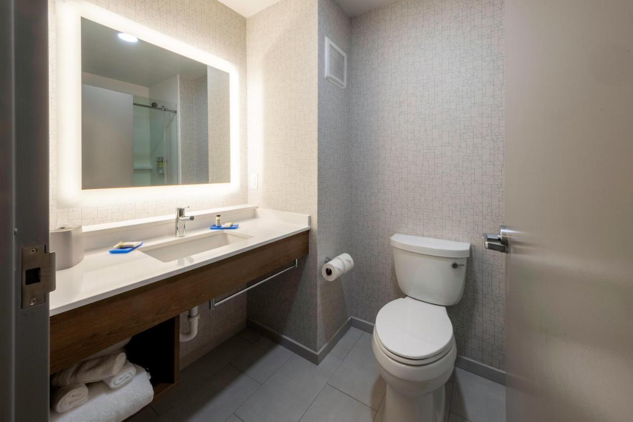 Holiday Inn Express Hotel & Suites Petersburg/Dinwiddie By Ihg Dış mekan fotoğraf