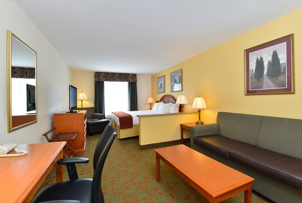 Holiday Inn Express Hotel & Suites Petersburg/Dinwiddie By Ihg Dış mekan fotoğraf